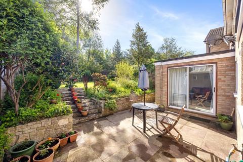 4 bedroom detached house for sale, St. Catherines Road, Crawley RH10