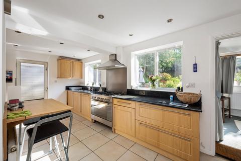 4 bedroom detached house for sale, St. Catherines Road, Crawley RH10