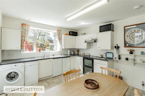 42 Springmeadow Lane, Uppermill, Oldham, OL3 6HL