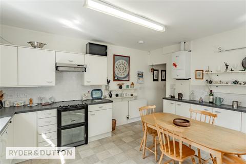 42 Springmeadow Lane, Uppermill, Oldham, OL3 6HL