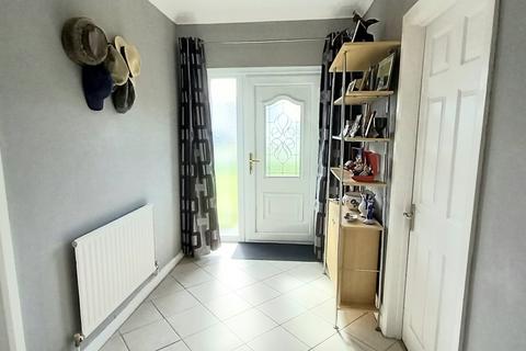 4 bedroom detached house for sale, Meinciau Road, Kidwelly SA17