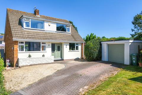 11 Priory Gardens, Easton In Gordano, Bristol, BS20 0PF