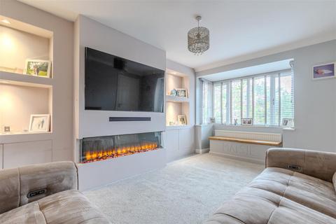 1 Robinsons Grove, Hibaldstow, Brigg, DN20 9QB