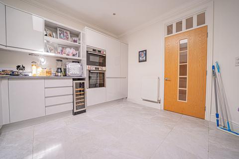 undefined, Crabmill Close, Knowle, B93