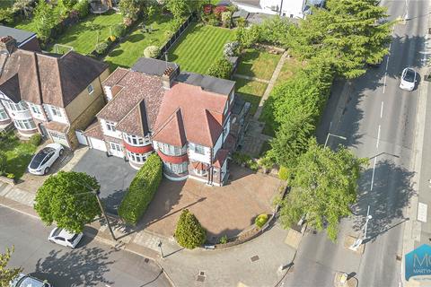4 bedroom semi-detached house for sale, Laurel Way, London, N20