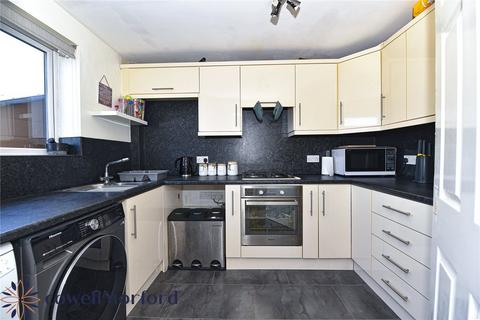 26 Cheviot Close, Milnrow, Rochdale, OL16 3HH