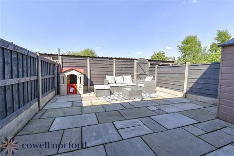 26 Cheviot Close, Milnrow, Rochdale, OL16 3HH