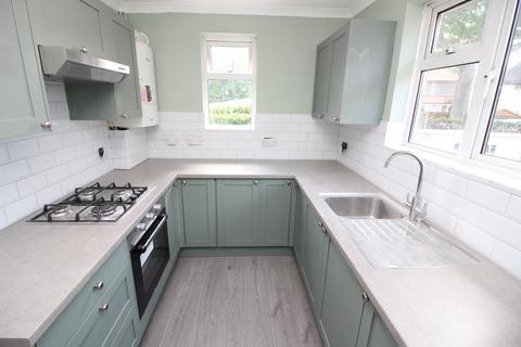 19 Alsom Avenue, Worcester Park, KT4 7EG