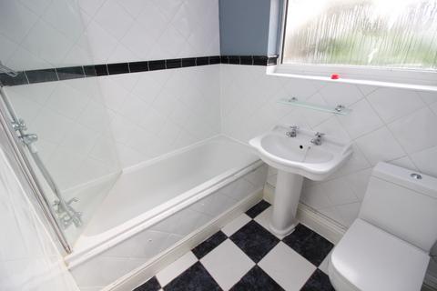 19 Alsom Avenue, Worcester Park, KT4 7EG