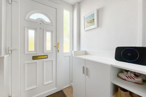 3 bedroom end of terrace house for sale, Barnes Wallis Close, Melksham SN12