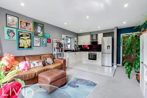 1 bedroom flat for sale, 35 Lower Coombe Street, Croydon CR0