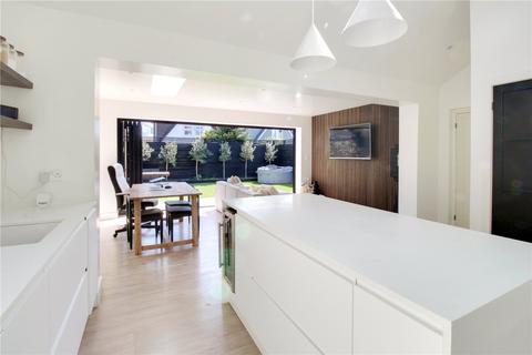 30 Meadow Close, Norwich, NR6 6XY