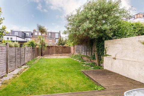 23 Faraday Road, London, W3 6JB