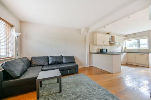 23 Faraday Road, London, W3 6JB