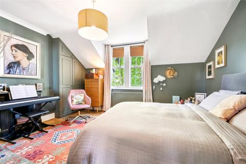 2 bedroom apartment for sale, Fauconberg Road, London, W4