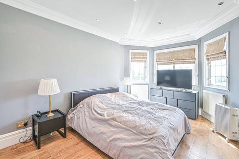22 Fitzalan Road, London, N3 3PD