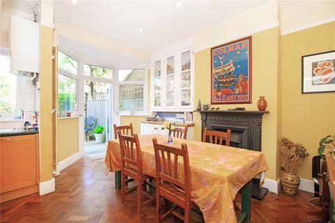 4 bedroom terraced house for sale, Winchendon Road, Teddington, TW11