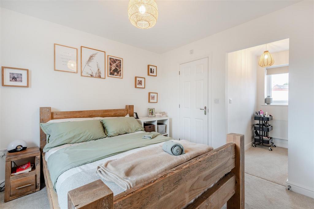8571922-interior16.jpg