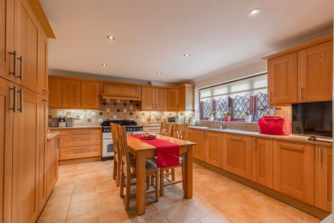 undefined, Spacious Living in Thorpe End