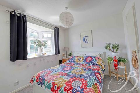 16 Brill Close, Marlow, SL7 2RH