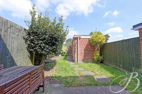 16 Brill Close, Marlow, SL7 2RH