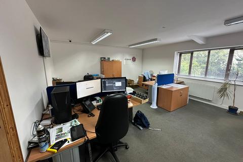 Business park to rent, Epping