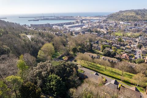 1 Heritage Gardens, Dover, CT16 1AL