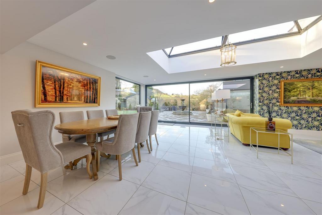 Open to Dining
