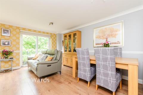 4 bedroom end of terrace house for sale, Silver Tree Close, Walderslade Woods, Chatham, Kent