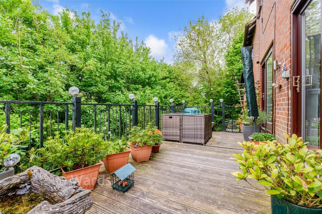 Patio / Decking