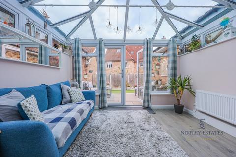 18 Chestnut Avenue, Great Notley, Braintree, CM77 7YJ