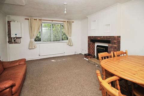 2 bedroom maisonette to rent, Middlefield, Hatfield, AL10