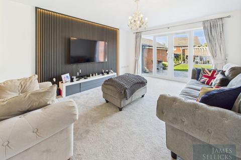 4 bedroom detached house for sale, Stacey Avenue, Houghton on the Hill, Leicestershire