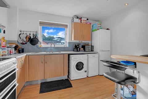 undefined, King George Close, Cheltenham