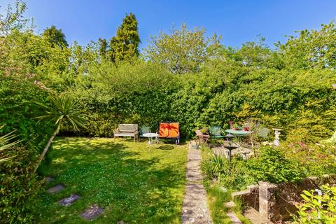 31 Bramber Close, Sompting, Lancing, BN15 0JA