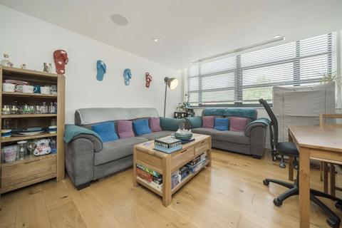 undefined, Hogarth Lane, London W4