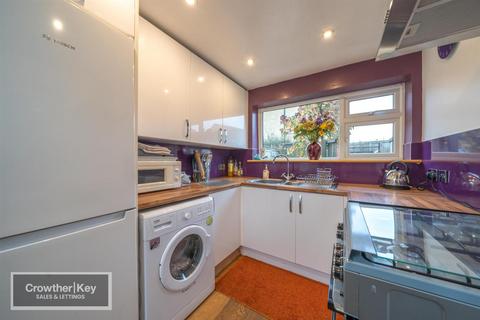 2 bedroom house to rent, Hallsteads, Buxton