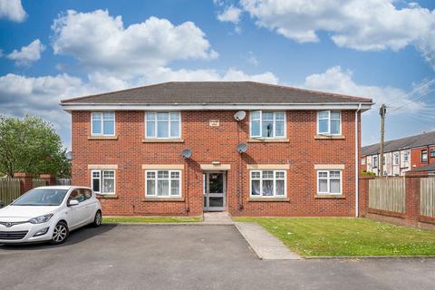2 bedroom flat for sale, Park Court , Hindley