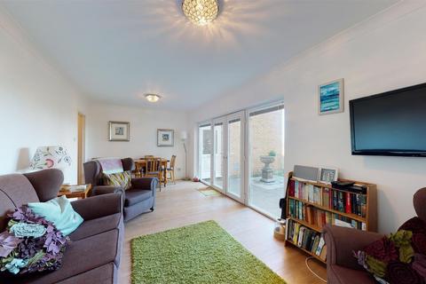 2 bedroom flat to rent, Bedford Court,  Eastern Esplanade, Broadstairs, CT10