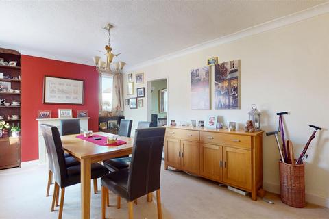 3 bedroom end of terrace house for sale, Bury Street, Newport Pagnell MK16