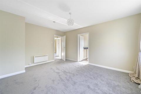 2 bedroom apartment to rent, Palace Road, Kingston Upon Thames