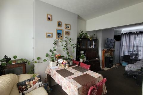 2 bedroom property for sale, 19 Vermont Crescent , Hull, HU5 1PX