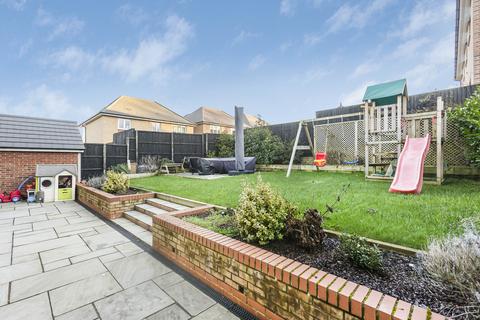 4 bedroom detached house for sale, Fellthorne, Radley, OX14