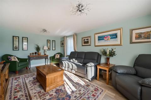 3 bedroom end of terrace house for sale, Welch Close, Axminster EX13
