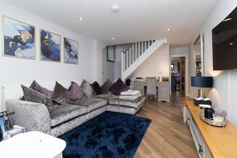 2 bedroom terraced house for sale, Church Street, Broadstairs, CT10