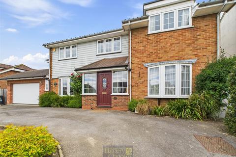 4 bedroom detached house for sale, Nine Ashes Road, Nine Ashes, Ingatestone, Essex, CM4