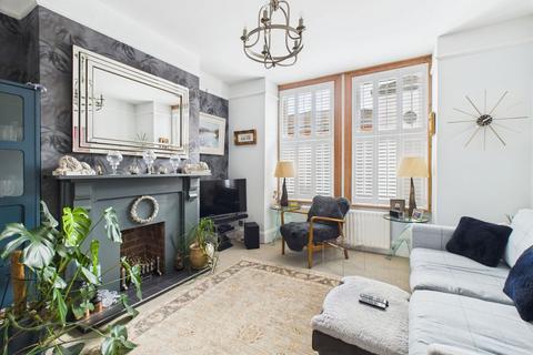 11 Chandos Road, Worthing, BN11 1TJ