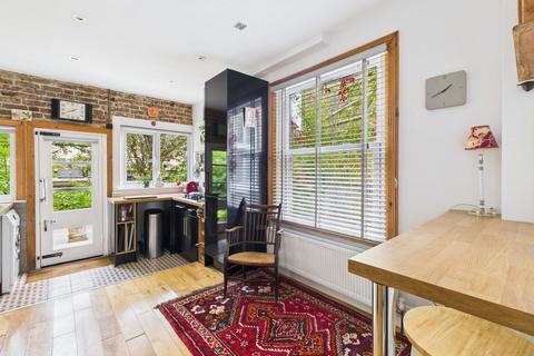 11 Chandos Road, Worthing, BN11 1TJ