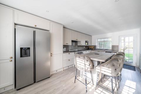 undefined, Queen Anne's Close, Stotfold, SG5