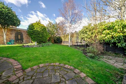 undefined, Queen Anne's Close, Stotfold, SG5